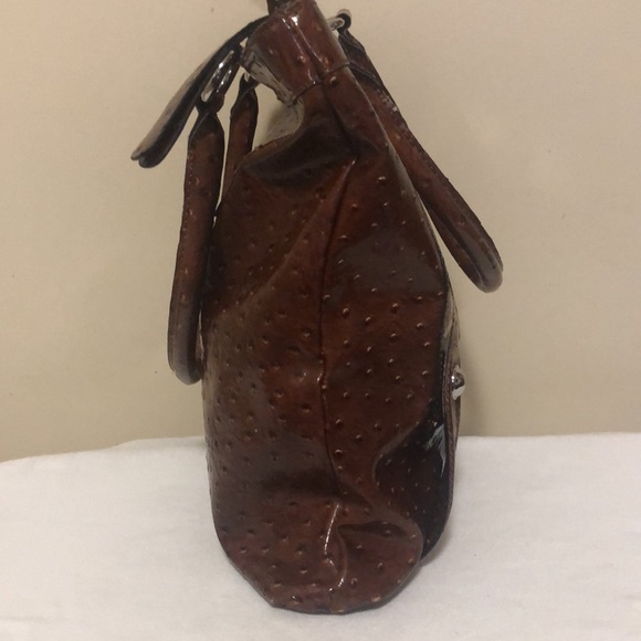 GUESS JOELLA tote bag. Faux Ostrich Embossed Leather. Rich brown shoulder bag. - Picture 8 of 16